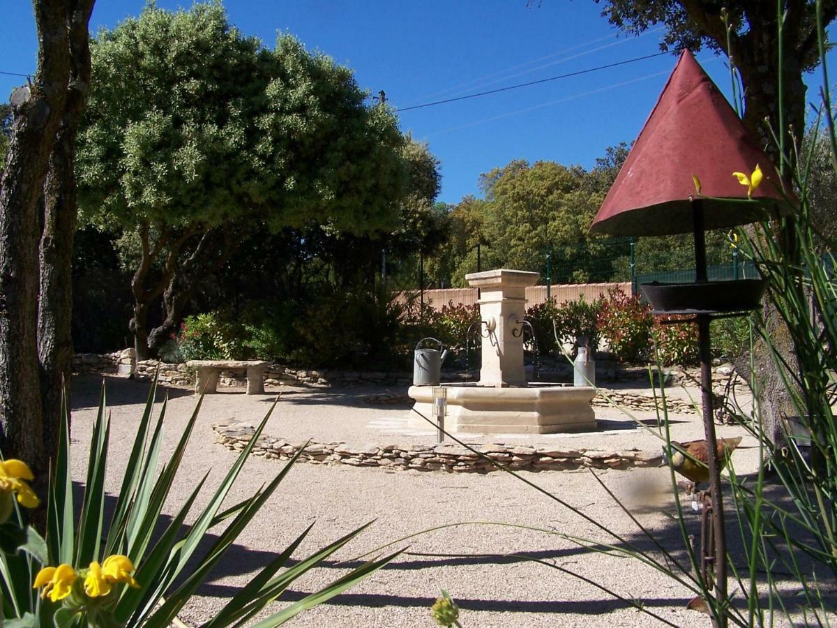 شقة Les Florides LʼIsle-sur-la-Sorgue المظهر الخارجي الصورة