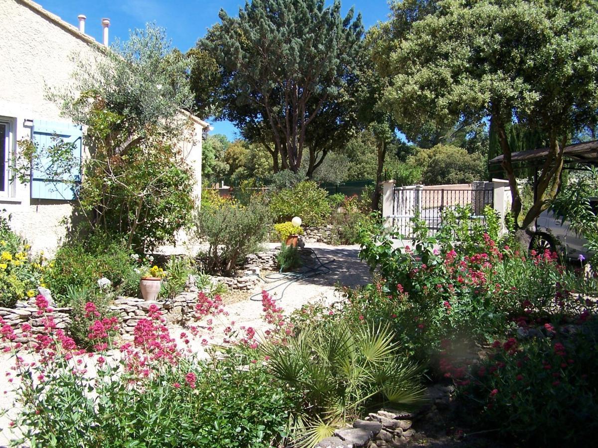 شقة Les Florides LʼIsle-sur-la-Sorgue المظهر الخارجي الصورة